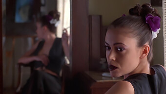 Alyssa Milano Stars In Poison Ivy 2: Lily Scene 5