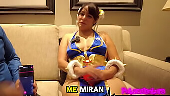 Aventura Erótica De Cosplay De Chun-Li No Quarto