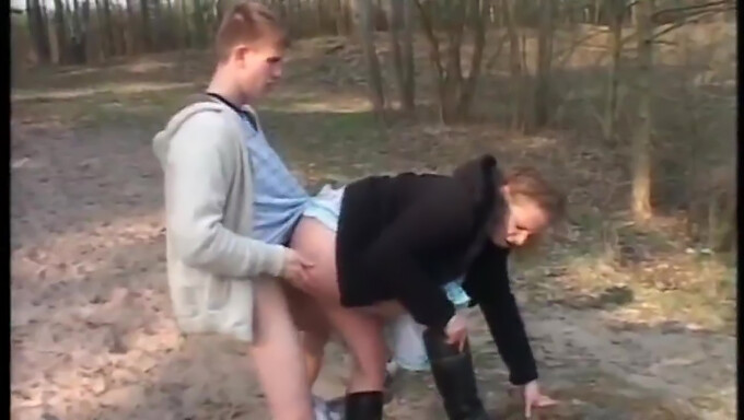 Skinny Man Attempts To Have Sex With Voluptuous Young Curvy Woman In The Great Outdoors