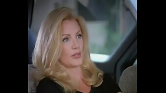 Meki Pornić Sa Shannon Tweed U Najnovijem Filmu Dawn